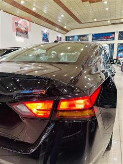 نيسان ألتيما